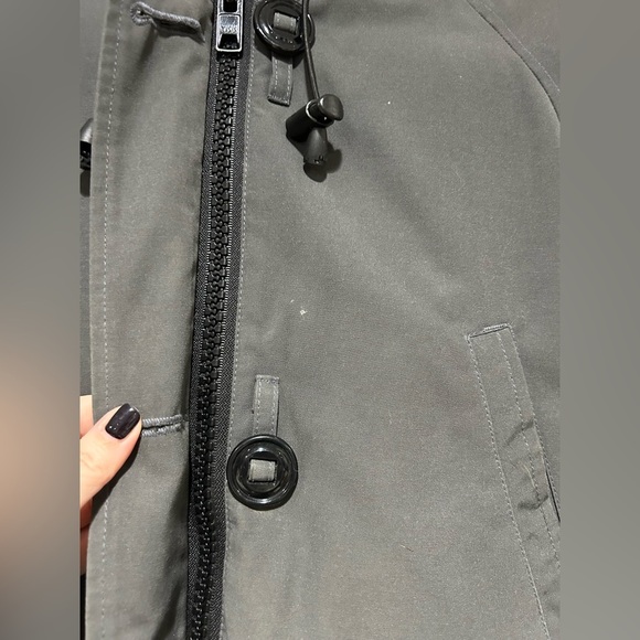 Canada Goose Woman’s Gray Jacket as is - Picture 5 of 11